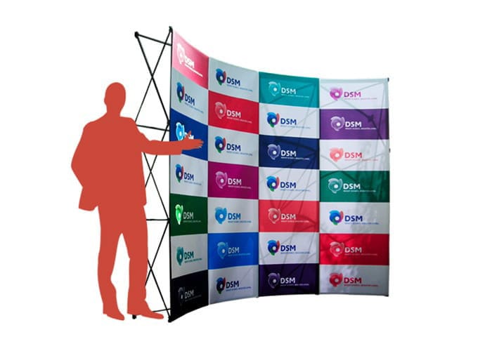 Display tipo Display Araña Curva Nacional de One Marketing